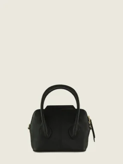 Gisele Xs Art Deco