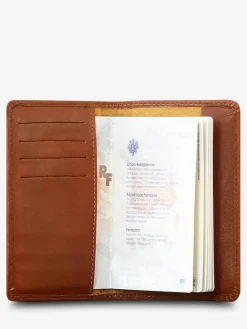 L'Etui Pour Passeport