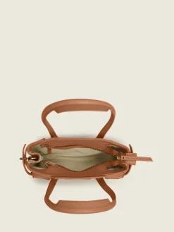 Madeleine Xs Art Deco