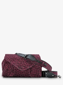Suzon M Leopard